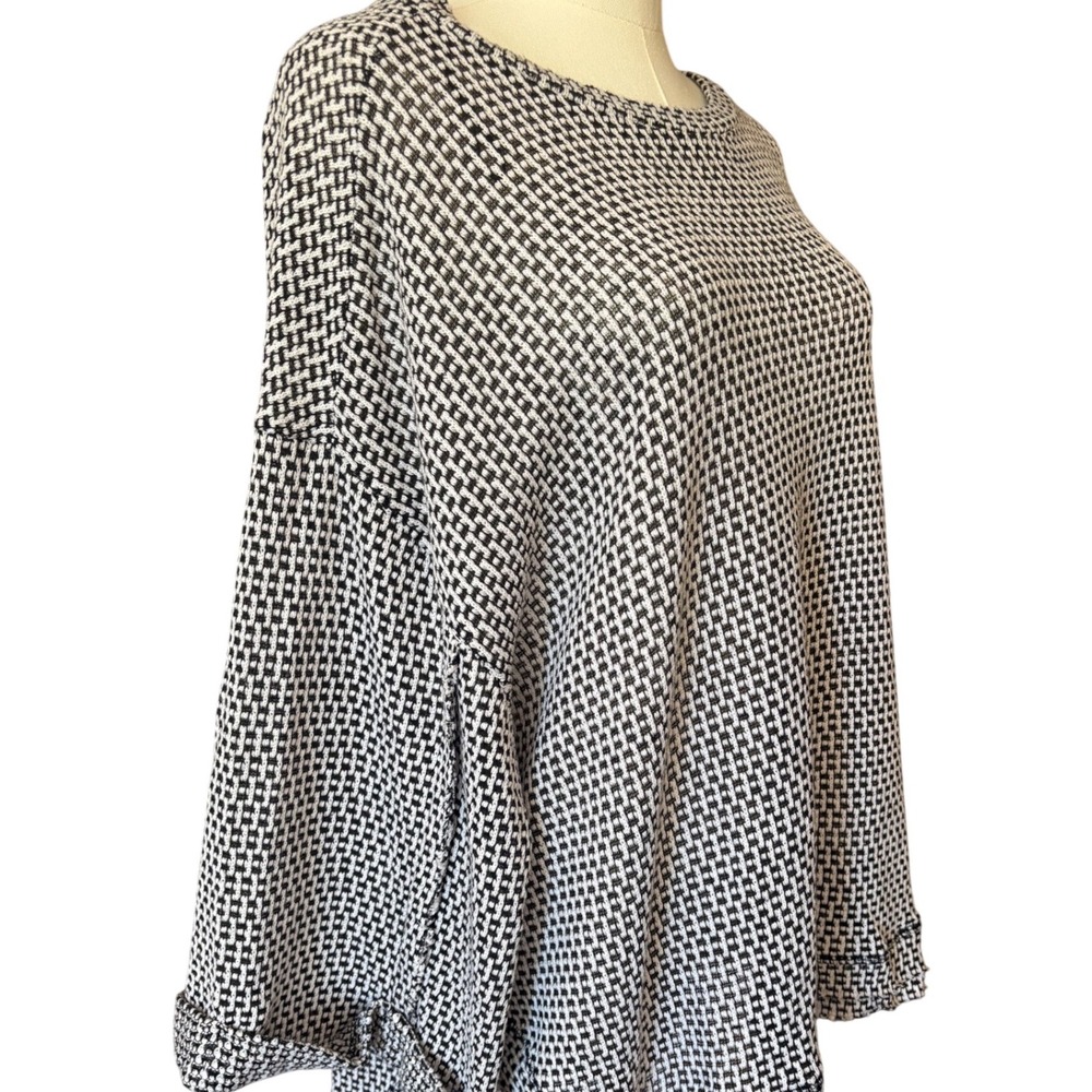 Umgee USA Womens 2XL Black White Basketweave Knit Oversized Tunic Top 3/4 Sleeve